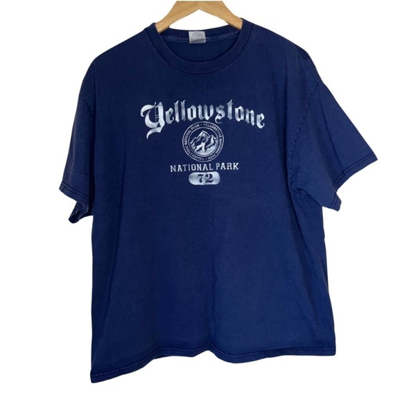 Yellowstone National Park Men’s Navy T-shirt Size XL - Picture 1 of 8